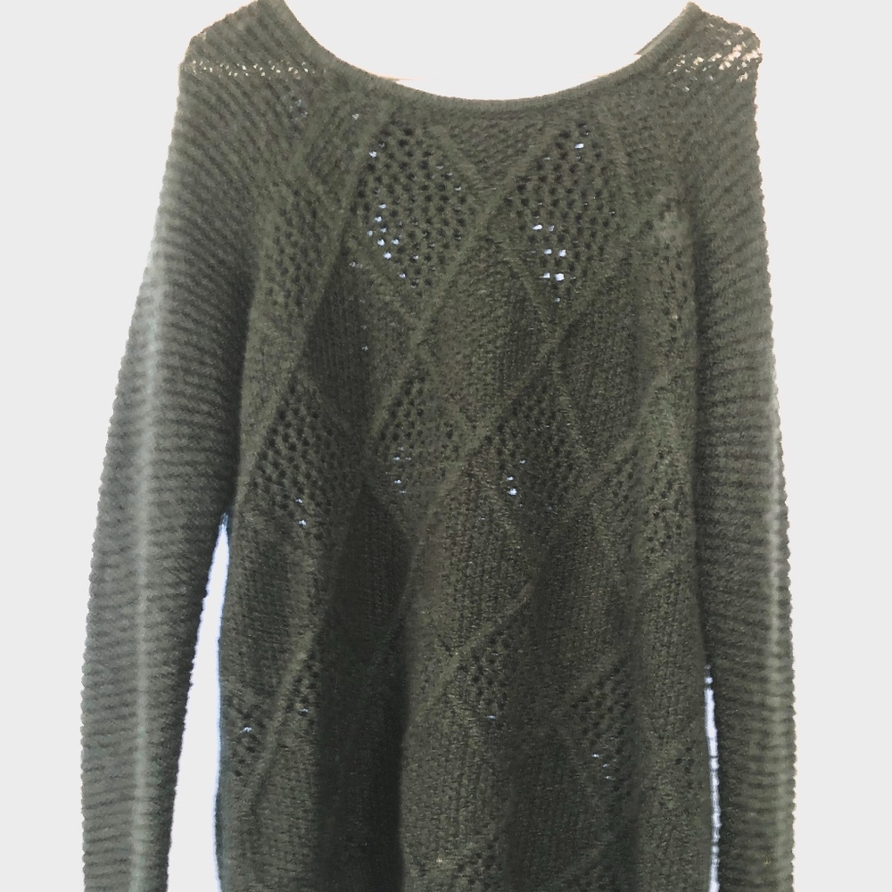 American Eagle Sweater
